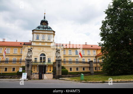 Di stile barocco-classicista di nuovo chateau horovice in Boemia, Repubblica ceca, europa Foto Stock