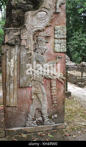 Bassorilievo con intaglio di un re maya pakal, pre-colombiana civiltà maya, Palenque, Chiapas, Messico, America del nord. patrimonio mondiale dell UNESCO Foto Stock