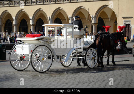 Cabina sulla piazza principale - la città vecchia di Cracovia in Polonia Foto Stock
