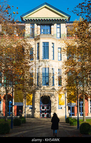 Il giudice Business School dell'Università di Cambridge sul sito del vecchio ospedale Addenbrookes. Regno Unito. Foto Stock