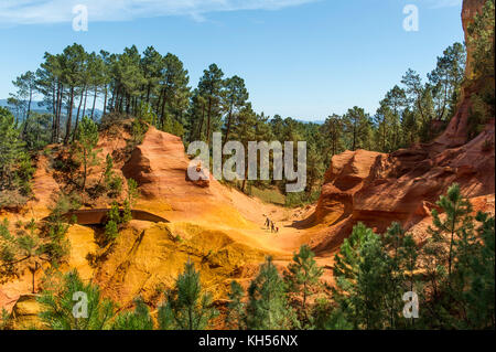 Europa, Francia, Vaucluse, Luberon. Roussillon. Le cave di ocra. Foto Stock