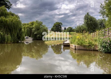 Blocco di teston, Parco Nazionale di Teston Bridge, Teston, Maidstone Foto Stock