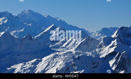 Mont blanc visto dalla diablerets glacier, Svizzera. Foto Stock