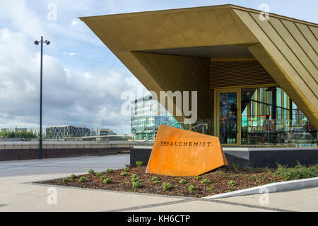 L'Alchimista Ristorante e bar (Reid architetti), Salford Quays, Manchester, Regno Unito. Foto Stock