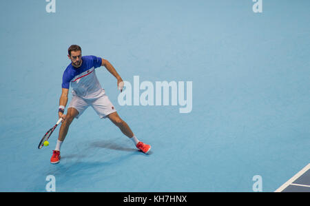 O2, Londra, Regno Unito. 14 novembre 2017. Giorno 3 della finale Nitto ATP singolare pomeriggio, Marin Cilic (CRO) vs Jack Sock (USA). Credit: Malcolm Park/Alamy Live News. Foto Stock