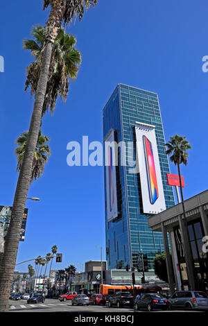 Apple iphone X annuncio sul lato di un alto edificio Tramonto Torre di vite su Sunset Boulevard nel 2017 Hollywood, California USA KATHY DEWITT Foto Stock