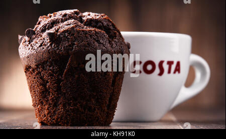 POZNAN, POLONIA - 20 settembre 2017: Costa Coffee è una multinazionale britannica di caffè con sede a Dunstable, Bedfordshire; seconda azienda per grandezza Foto Stock