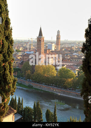 Verona, vista da San Pietro Hill - Colle San Pietro Foto Stock