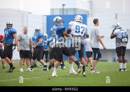 Allen PARK, MICHIGAN - 14 AGOSTO: Il football NFL Detroit Lions pratica nel loro campo di allenamento a Allen Park, Michigan. Agosto 14, 2012. © Joe Gall/Mediapunch Inc. Foto Stock