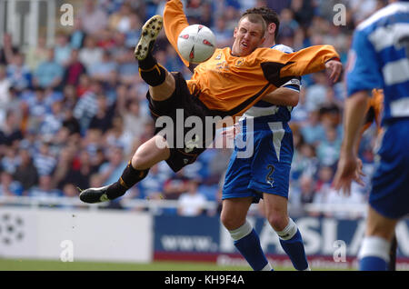 Il calciatore Kenny Miller di lettura v Wolverhampton Wanderers 30 Aprile 2005 Foto Stock