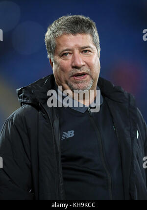 Il manager di Panama Hernan Dario Gomez durante la partita internazionale amichevole al Cardiff City Stadium. PREMERE ASSOCIAZIONE foto. Data immagine: Martedì 14 novembre 2017 Foto Stock