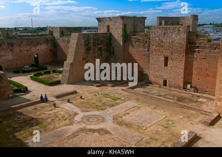 Castello dei guzmanes - XV secolo, niebla, provincia di Huelva, regione dell'Andalusia, Spagna, Europa Foto Stock