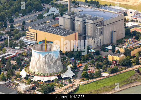 Wunderland kalkar, parco divertimenti, ex centrale nucleare di Kalkar sul Reno, dipinto di torre di raffreddamento, kalkar sul Reno Foto Stock