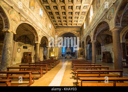 L'Abbazia di Farfa, famoso monastero cattolico benedettino nella provincia di Rieti, Italia centrale Foto Stock