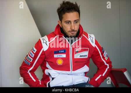 Valencia, Spagna. Xv nov, 2017. #4 Andrea Dovizioso (italiano) Ducati team durante le prove della nuova stagione MOTOGP 2018. Il circuito di Ricardo Tormo di Valencia, Spagna. mercoledì 15 novembre 2017. Credito: gtres información más comuniación sulla linea, s.l./alamy live news Foto Stock