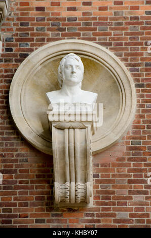 Parigi, Francia. Jardin du Luxembourg (6° Arr) Bust on the Orangerie: Antoine-Jean Gros (1771 – 1835) Baron Gros: Pittore neoclassico francese Foto Stock