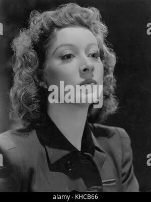 Una fotografia pubblicitaria di Greer Garson, un'attrice inglese che era una giocatrice a contratto per Metro-Goldwyn-Mayer, nominata per sette Oscar, ha vinto la miglior attrice per il suo ruolo in Mrs Miniver, 1943. Foto Stock