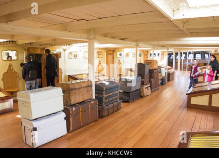 Promenade salone interno di Brunel SS Gran Bretagna, Great Western Dockyard, Spike Island, Bristol, Inghilterra, Regno Unito Foto Stock