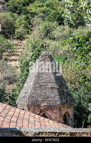 La Georgia, il quartiere di mtskheta. Il complesso del monastero di shio-mgvime (grotta shio). La chiesa di San Giovanni Battista del sesto secolo. Foto Stock