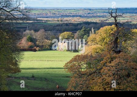 Radway Grange da Edgehill in autunno. Radway / Edgehill. Warwickshire, Inghilterra Foto Stock