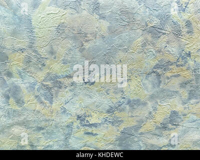Struttura di sfondo astratto nella forma di una ruvida lacunose gesso di colore blu chiaro. texture di colorata carta da parati decorativa, primo piano. Foto Stock