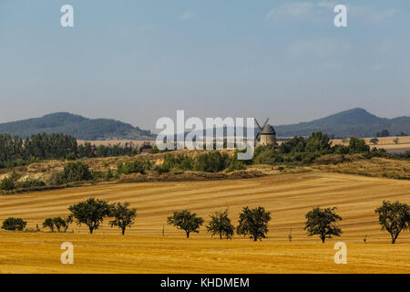 Blick von der Teufelsmauer auf die Teufelsmühle Foto Stock