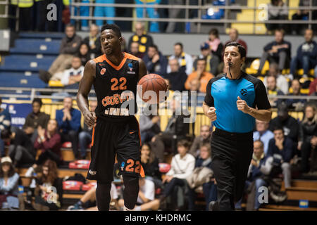 Torino, Italia. Xv nov, 2017. Sarà cherry (cedevita Zagabria) durante la Eurocup di basket match: fiat torino auxilium vs cedevita Zagabria. Torino perde 65-87 al pala ruffini di torino, Italia XV novembre 2017 credit: alberto gandolfo/Pacific press/alamy live news Foto Stock