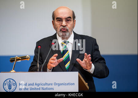 Il Direttore Generale della FAO Jose Graziano da Silva presso l'Organizzazione delle Nazioni Unite per l'alimentazione e l'Agricoltura (FAO) in occasione della Giornata Mondiale dell'alimentazione a Roma. Con: Jose Graziano da Silva Dove: Roma, Lazio, Italia Quando: 16 Ott 2017 credito: IPA/WENN.com **disponibile Solo per la pubblicazione in UK, USA, Germania, Austria** Foto Stock