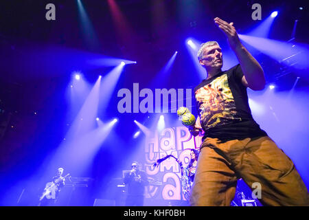 Londra, Regno Unito. Xvi nov, 2017. marchio "bez' berry del felice lunedì performing live sul palco del roundhouse di Londra. photo Data: giovedì, 16 novembre 2017. Credito: roger garfield/alamy live news Foto Stock