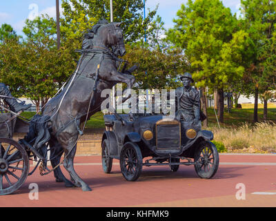 Cyrus avery centennial plaza in Tulsa Foto Stock