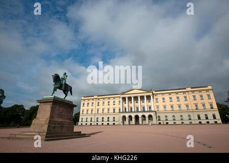 Royal Palace, Oslo, Norvegia Foto Stock