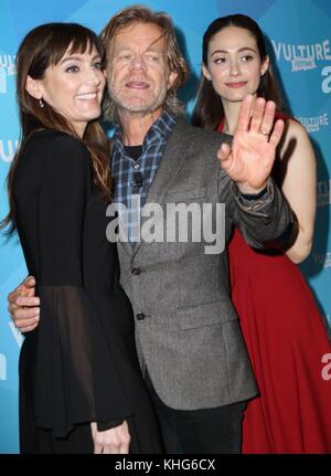 New york, ny - 21 maggio: William h. macy, Emmy Rossum e nancy pimental parlare sul palco al pannello shamless durante il 2017 vulture festival presso il latte studios il 21 maggio 2017 in new york city people: nancy pimental, William h. macy, Emmy Rossum trasmissione ref: mnc76 Foto Stock