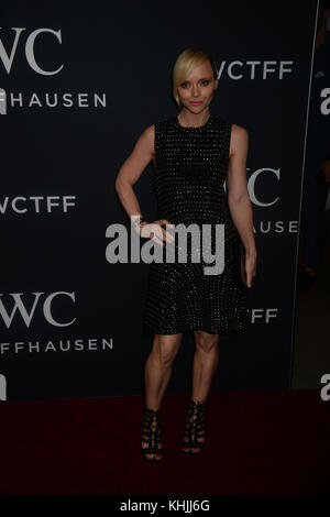 New york, ny - 20 aprile: christina ricci assiste il 2017 iwc schaffhausen " per amore del cinema' cena di gala a molla studios on April 20, 2017 in new york city people: christina ricci trasmissione ref: mnc1 Foto Stock