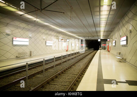 La nuova linea Benrather Metropolitana Linea a Dusseldorf, NRW in Germania Foto Stock