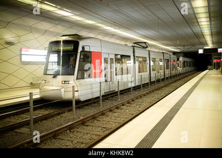 La nuova linea Benrather Metropolitana Linea a Dusseldorf, NRW in Germania Foto Stock