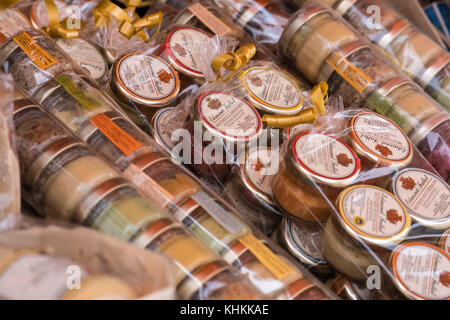 Prodotti locali Dijon Cote d'Or Bourgogne-Franche-Comté Francia Foto Stock