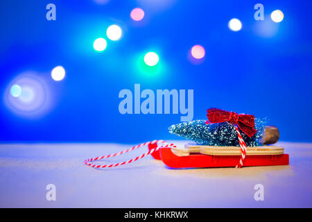 Natale a uccidere con albero di Natale sulla parte superiore Foto Stock