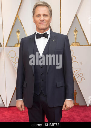 Hollywood, CA - 26 febbraio: Viggo Mortensen assiste l'ottantanovesimo annuale di Academy Awards di Hollywood & Highland Center il 26 febbraio 2017 a Hollywood, California persone: Viggo Mortensen trasmissione ref: mnc Foto Stock