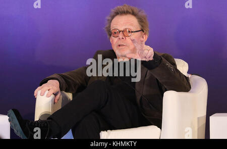 MIAMI BEACH, Florida - 17 GENNAIO: Paul Williams partecipa al NATPE - 1° giorno a Fountainbleau Miami Beach il 17 gennaio 2017 a Miami Beach, Florida. Persone: Paul Williams Foto Stock
