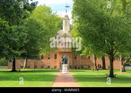 Istituito nel XVII secolo, il College of William and Mary è uno dei più antichi e prestigiosi college elite negli Stati Uniti Foto Stock