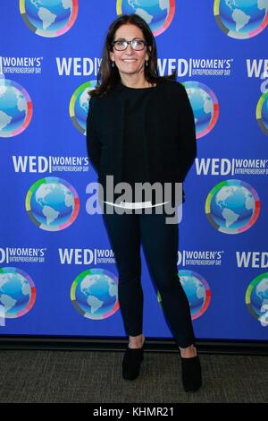 New York, New York, Stati Uniti. 17 novembre 2017. Bobbi Brown partecipa alla Women's Entrepreneurship Day, The United Nations (ONU), New York, NY 17 novembre 2017. Crediti: Jason Mendez/Everett Collection/Alamy Live News Foto Stock