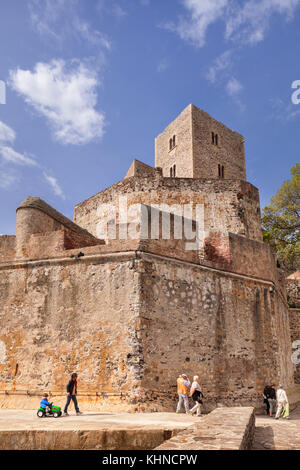 Royal chateau, Collioure, languedoc-roussillon, pyrenees-orientales, Francia. Foto Stock