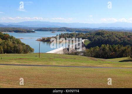 Una giornata al lago di douglas snd dam in Tennessee dell'est. Foto Stock