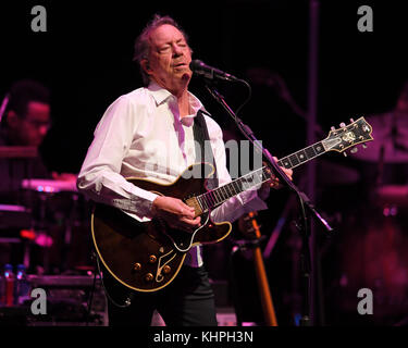 FORT LAUDERDALE, FL - 02 febbraio: Boz Scaggs esegue presso il Centro Broward nel febbraio 02, 2017 a Fort Lauderdale, Florida Persone: Boz Scaggs Foto Stock