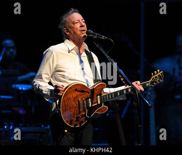 FORT LAUDERDALE, FL - 02 febbraio: Boz Scaggs esegue presso il Centro Broward nel febbraio 02, 2017 a Fort Lauderdale, Florida Persone: Boz Scaggs Foto Stock