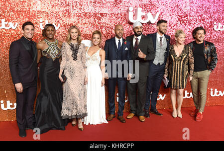 Foto Da Accreditare ©Alpha Press 079965 11/09/2017 Max Evans Perri Scuote Draytondonna Air Stephanie Waring Alex Beresford Monty Panesar Jake Quickenden Cheryl Baker Kem Cetinay Itv Gala 2017 Al London Palladium Foto Stock