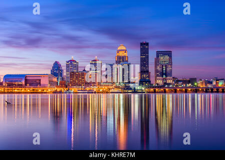 Louisville, Kentucky, Stati Uniti d'America skyline sul fiume. Foto Stock