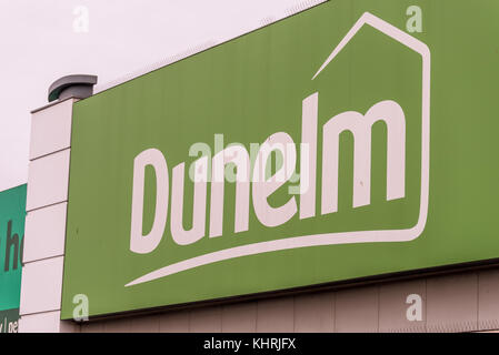 Northampton, Regno Unito - Ott 26, 2017: vista del logo dunelm in Nene Valley retail park. Foto Stock