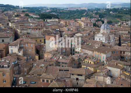 Manieristici Insigne Collegiata di Santa Maria in Provenzano (Chiesa di Santa Maria di Provenzano) nel centro storico di Siena elencati di Patrimonio Mondiale dall'U Foto Stock