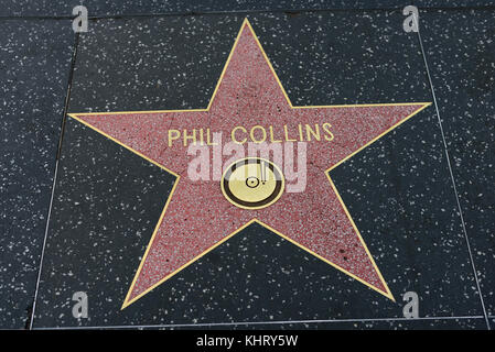 HOLLYWOOD, CA - DICEMBRE 06: Phil Collins stella sulla Hollywood Walk of Fame a Hollywood, California il 6 dicembre 2016. Foto Stock